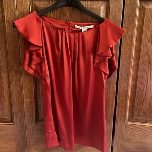 Diane Von Furstenberg silk shell size extra small
